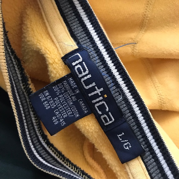 Vintage Nautica  size L 80% Cotton 20% Polyester - Picture 4 of 4